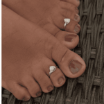 925 SILVER ADJUSTABLE TOE RINGS - TRIO CRYSTAL - Image 2