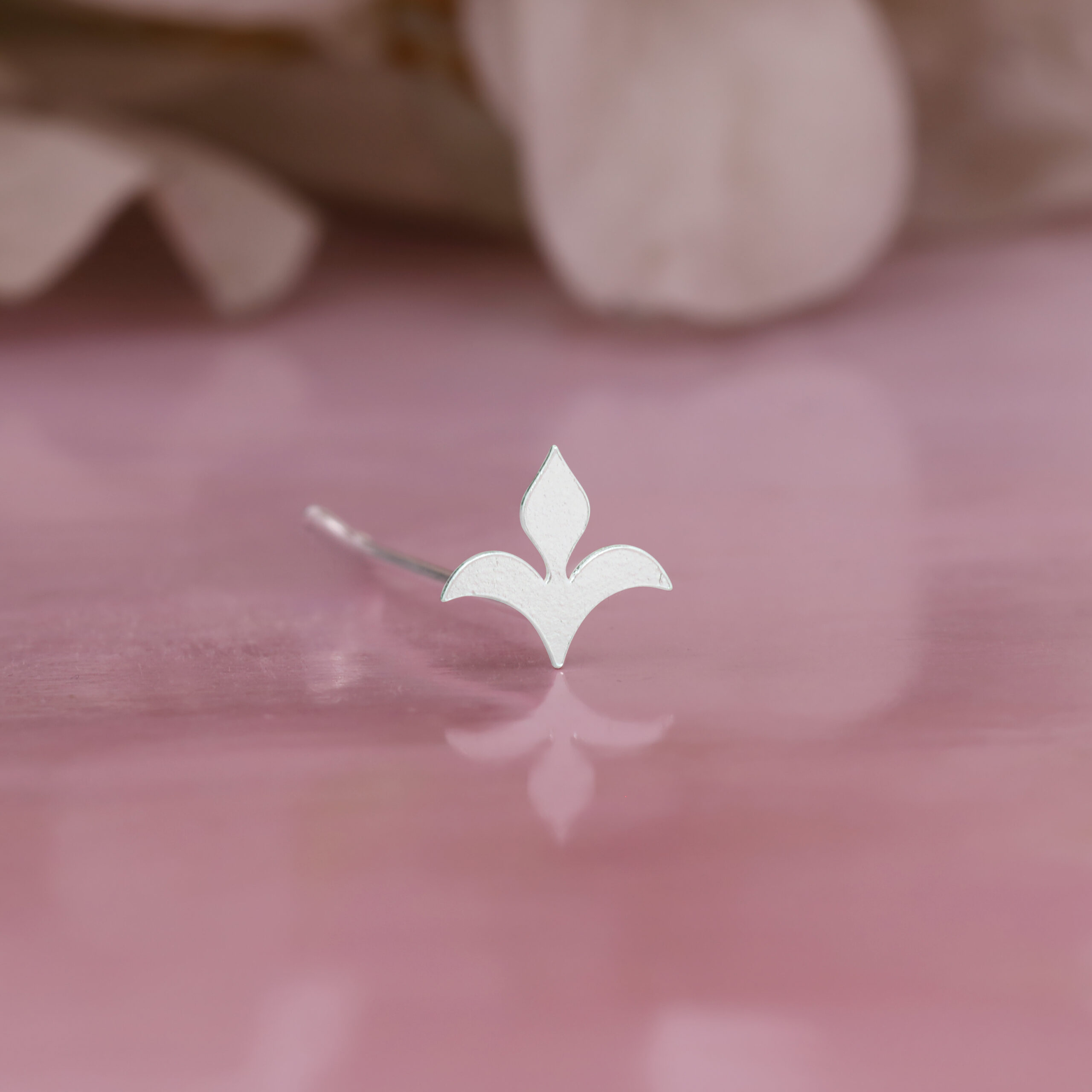 FIORE-swancreations-impressions-babyproducts-bindistamps-pottuachu-chukkapulla-925silver FIORE - Image 1